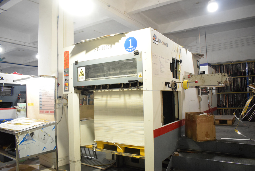 GUANGZHOU YM PACKAGE PRODUCTS CO.,LTD. خط تولید تولید کننده
