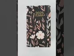 طراحی دفترچه یادداشت سفارشی: دفترچه خاطرات کامل شما