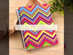 دفتر یادداشت مارپیچی با جلد سخت و کاغذ خط دار، گزینه شخصی‌سازی، طرح جلد سفارشی، وزن جلد 300 گرم